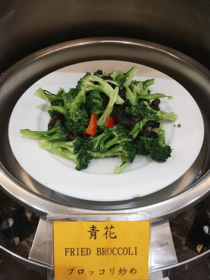 Shinkansen Grand Hotel Taichung Bagian luar foto
